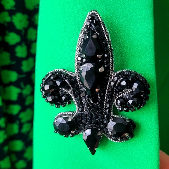 NEW Handmade brooch Fleur-de-lis - Picture 2 of 6
